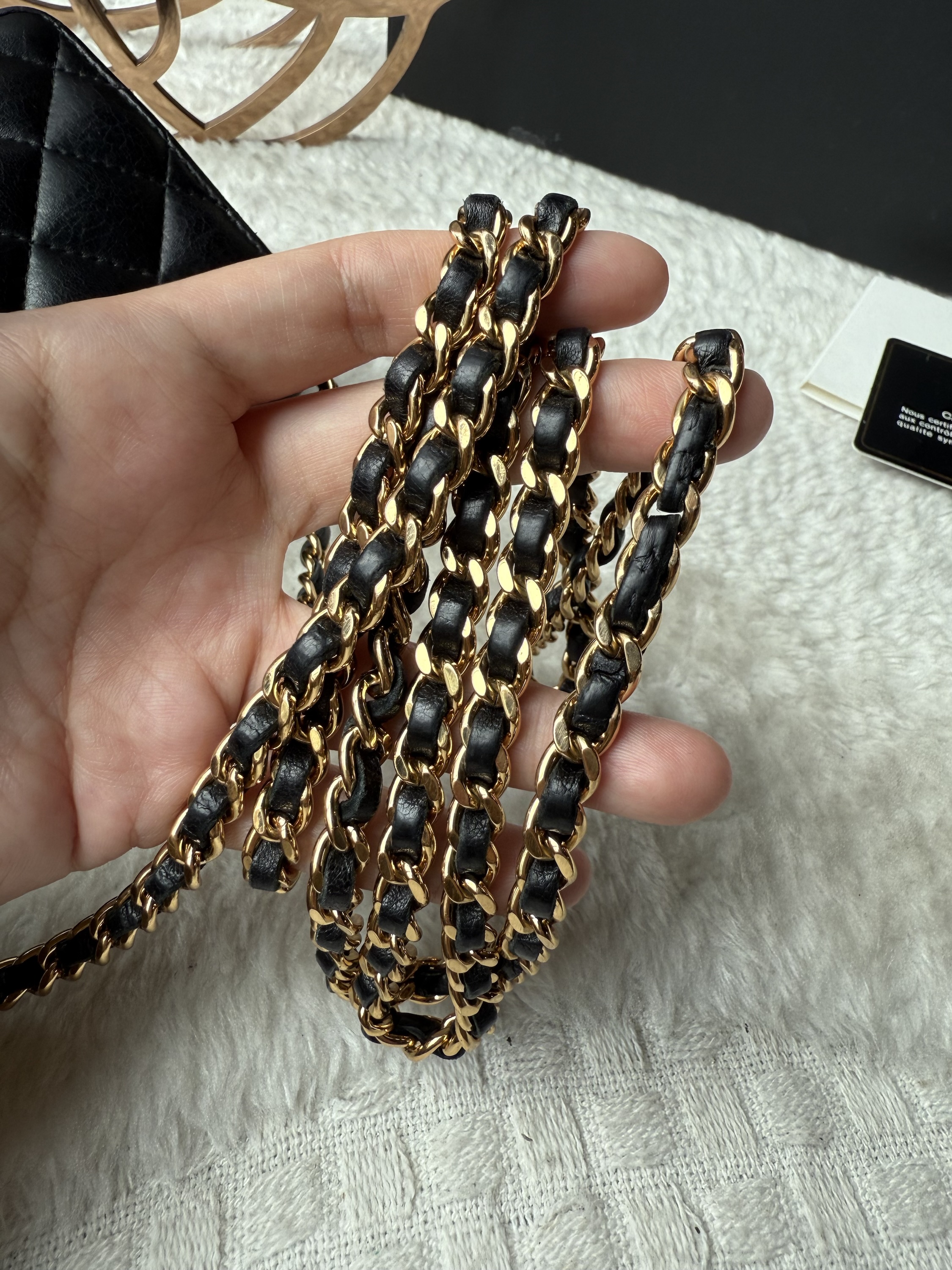Chanel Wallet On Chain - Image 3