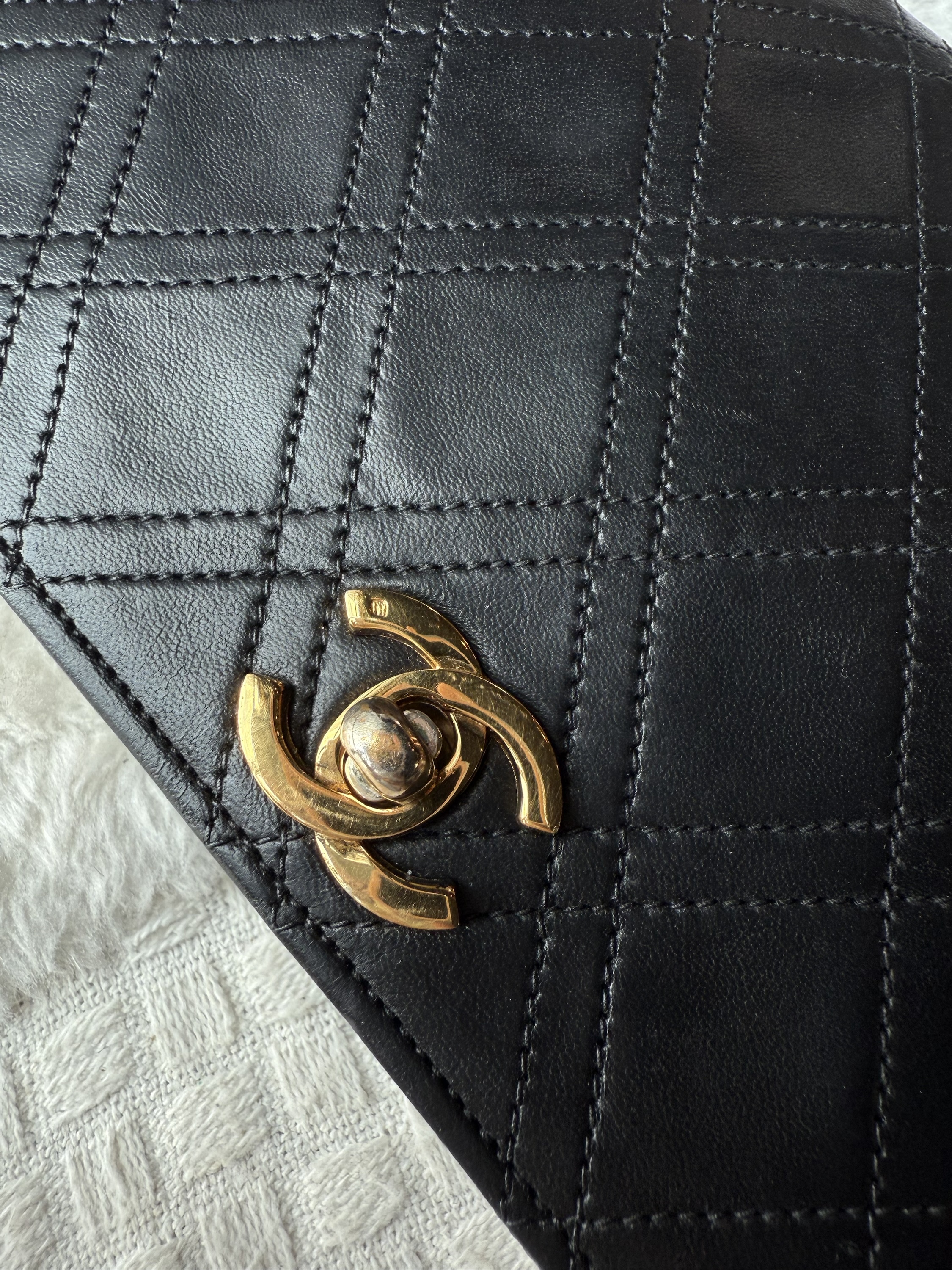 Chanel vintage flap bag - Image 10