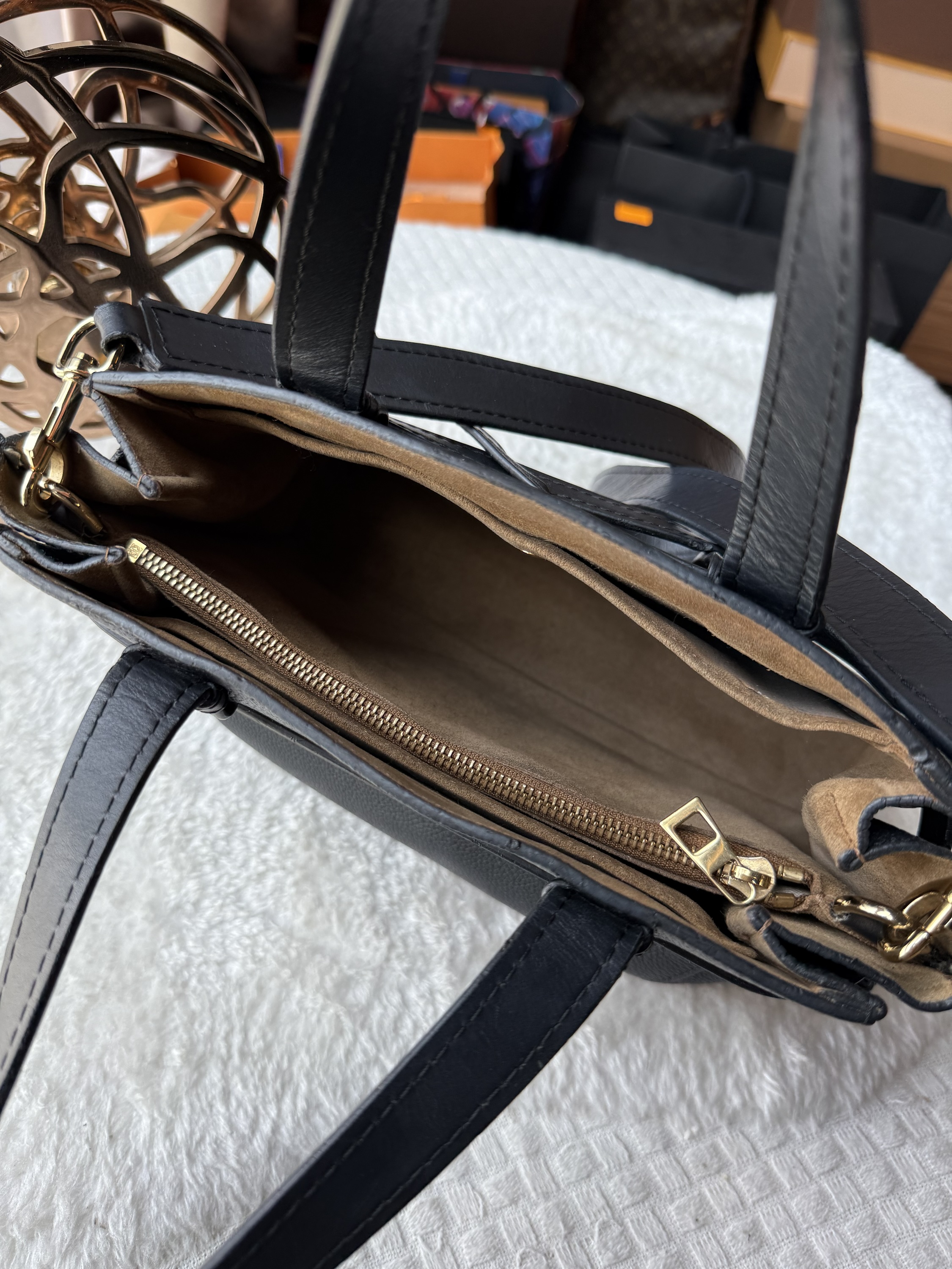 Loewe small gate top handle bag - Image 3