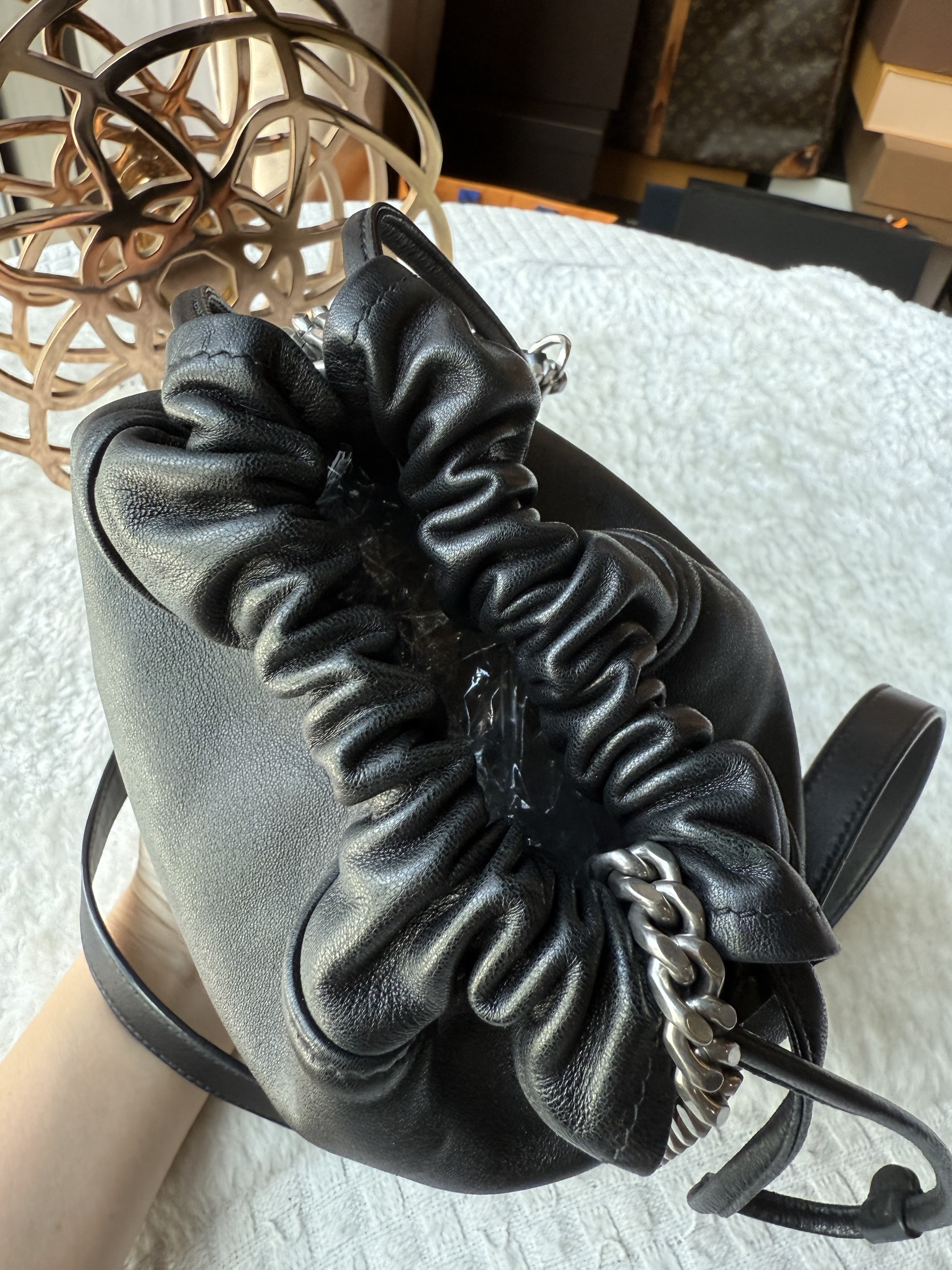 Ysl small teddy bucket bag - Image 9