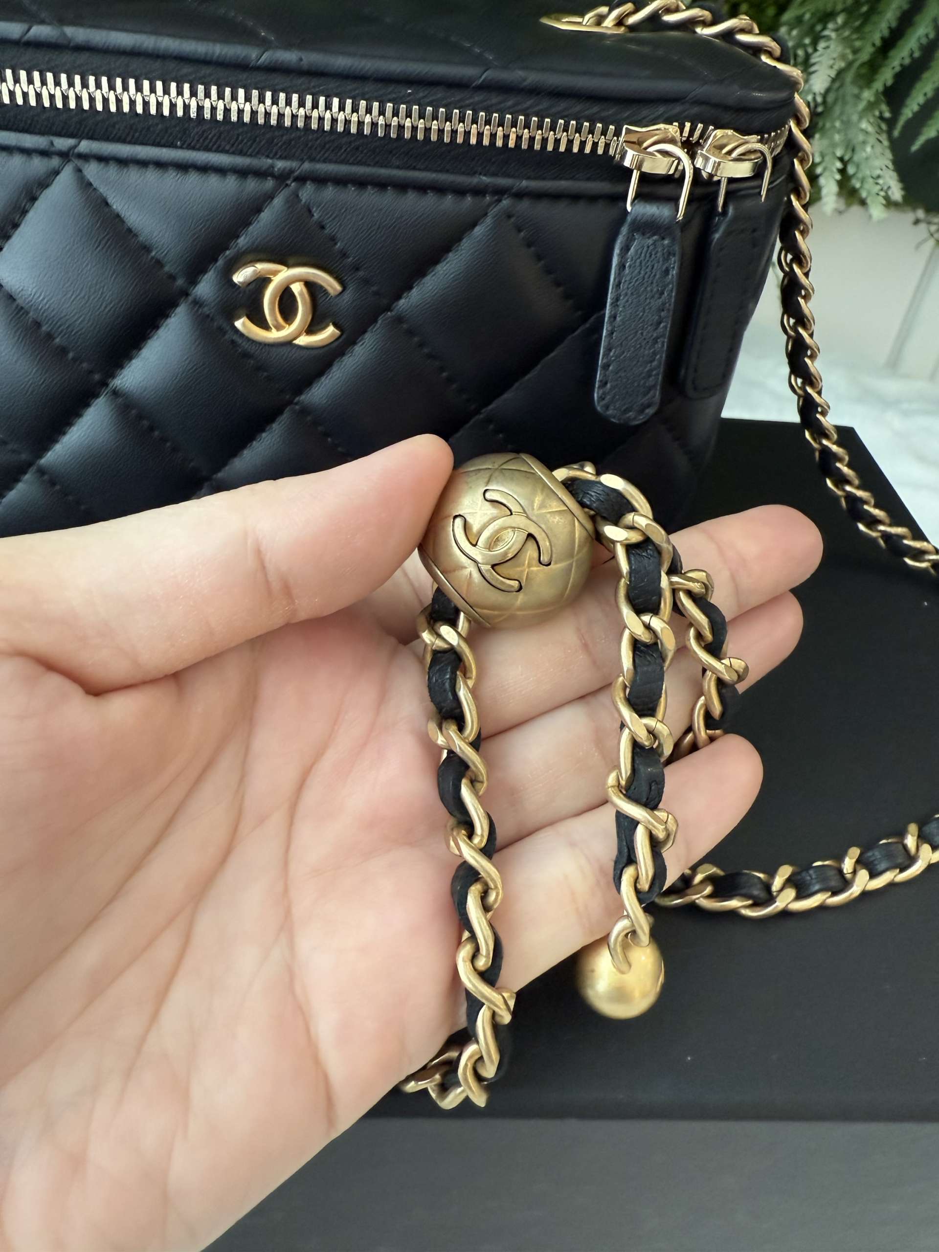 chanel vanity gold crush - Image 13