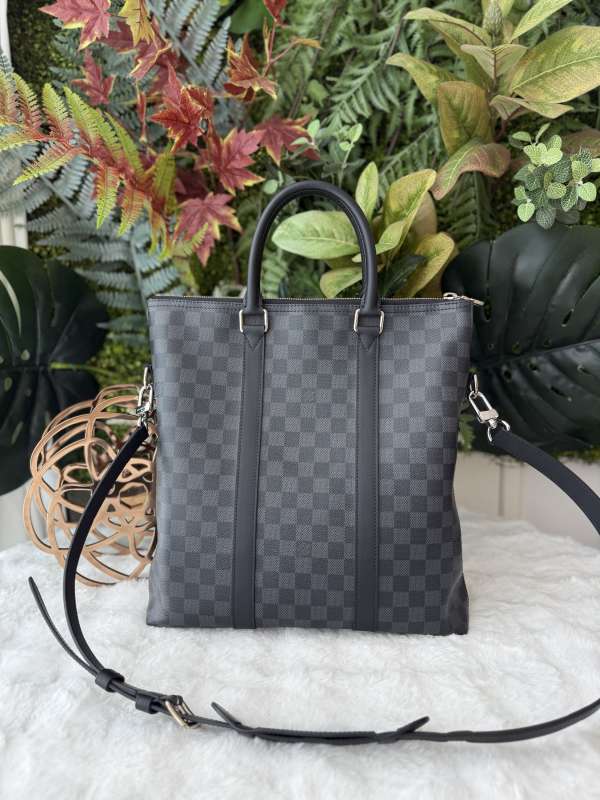 Lv anton documents bag