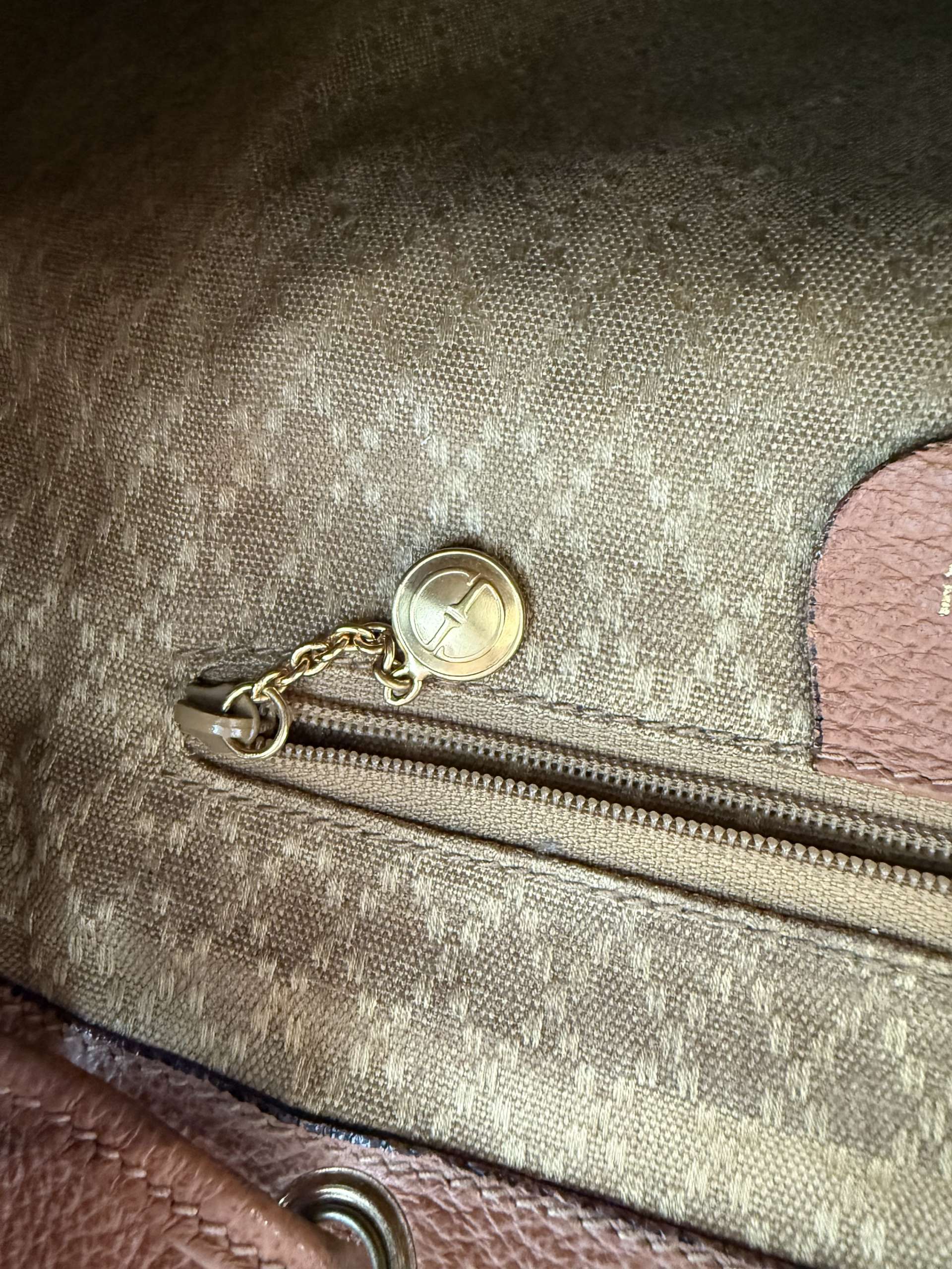 Gucci bamboo backpack - Image 12