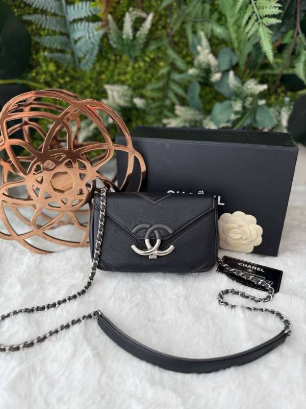 Chanel mini flap bag