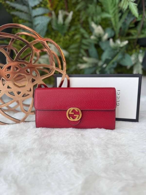 Gucci interlocking wsllet