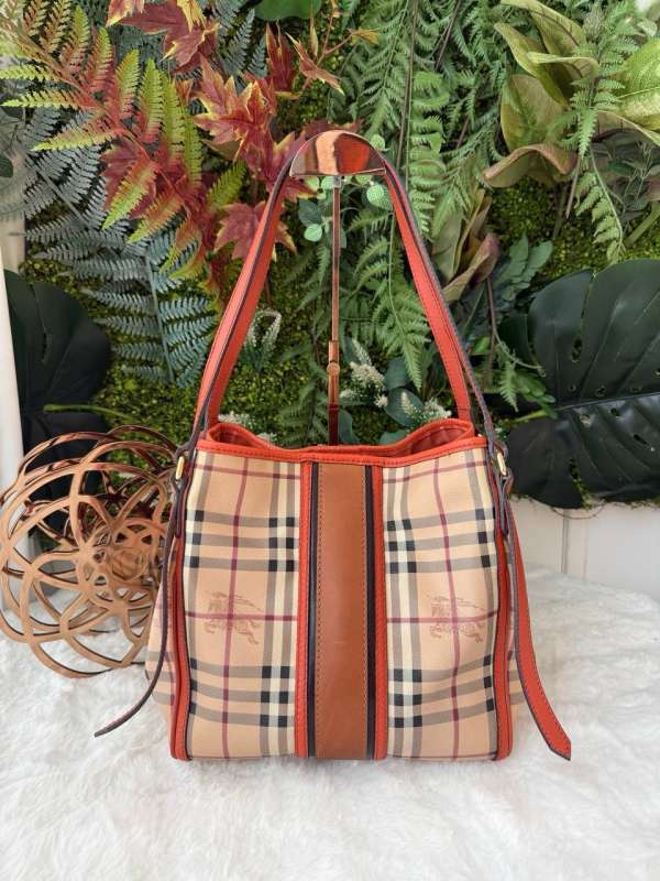 Burberry haymarket check tote bag