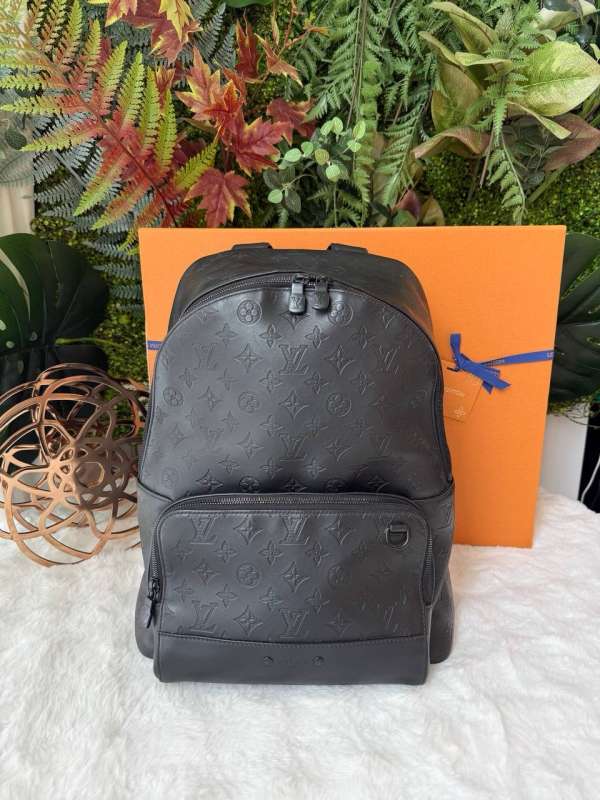 Lv discovery backpack