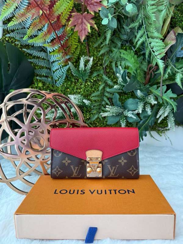Lv pallas wallet