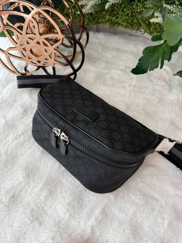 gucci bumbag
