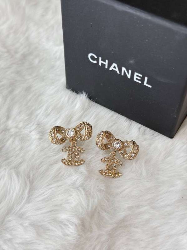 Chanel cc bow earrings