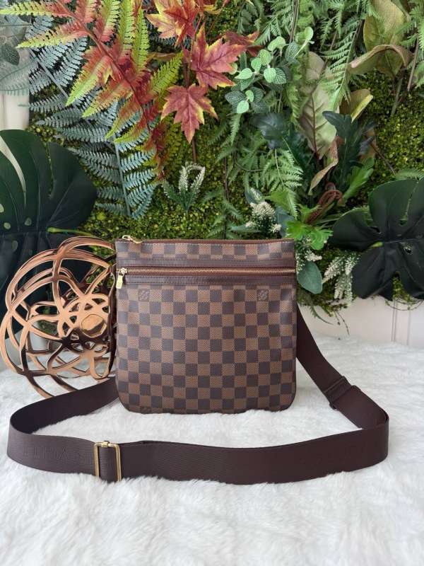 Lv bosphore bag