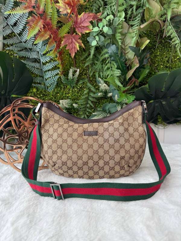 Gucci half moon hobo