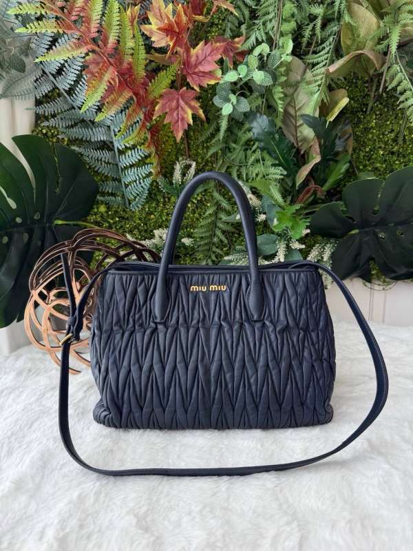 Miu miu matelasse quiltedtote