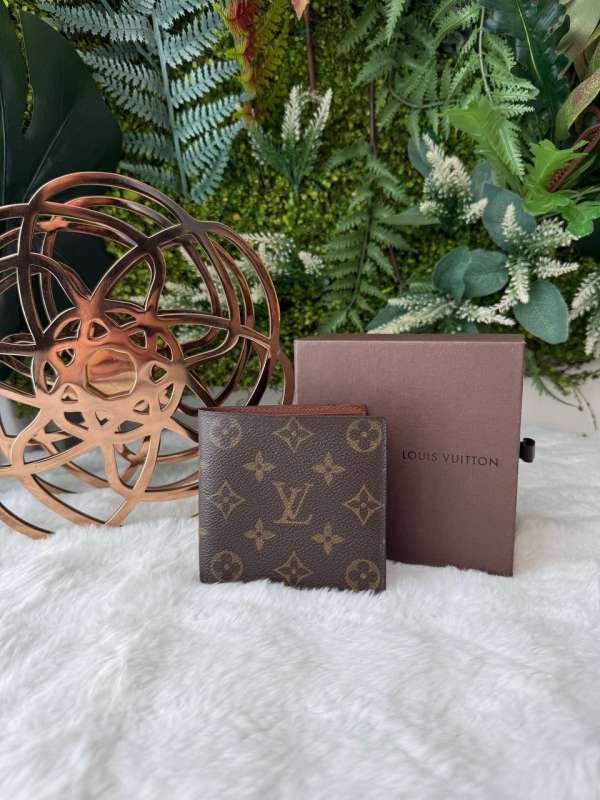 Lv men eallet